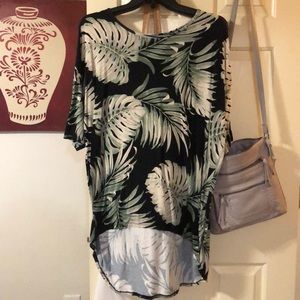 Lularoe 2x excellent condition.
